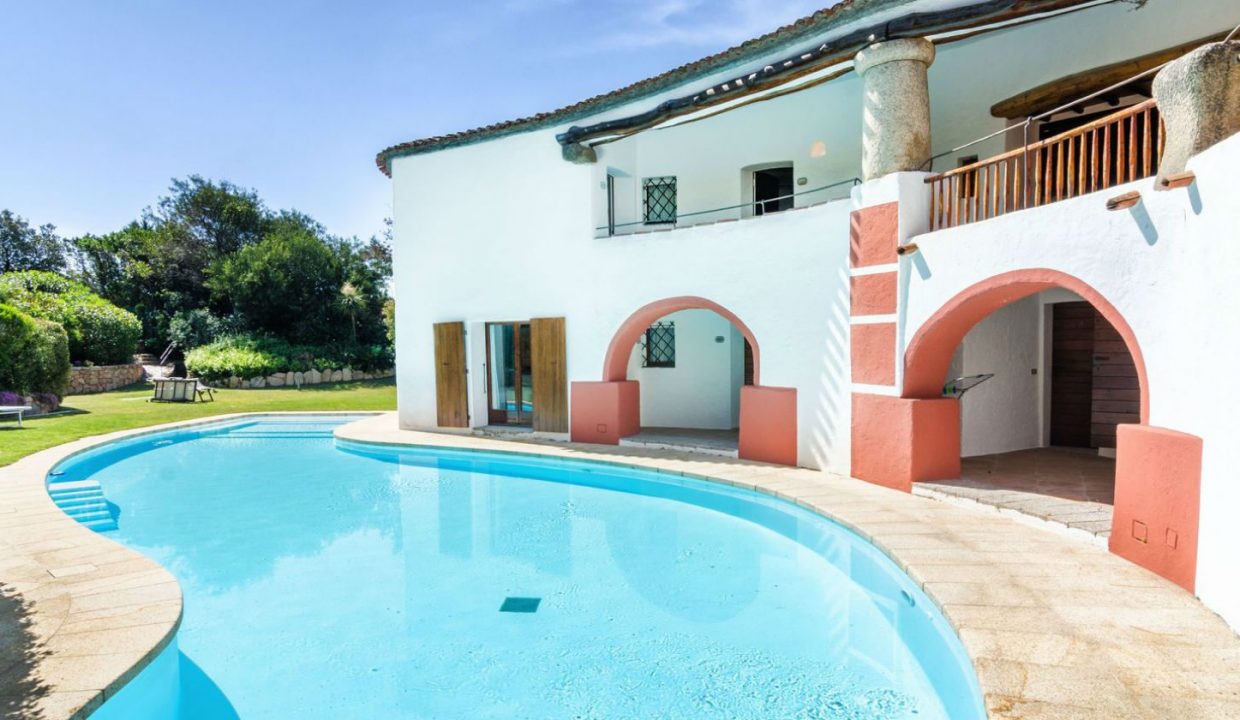 sardinia villa