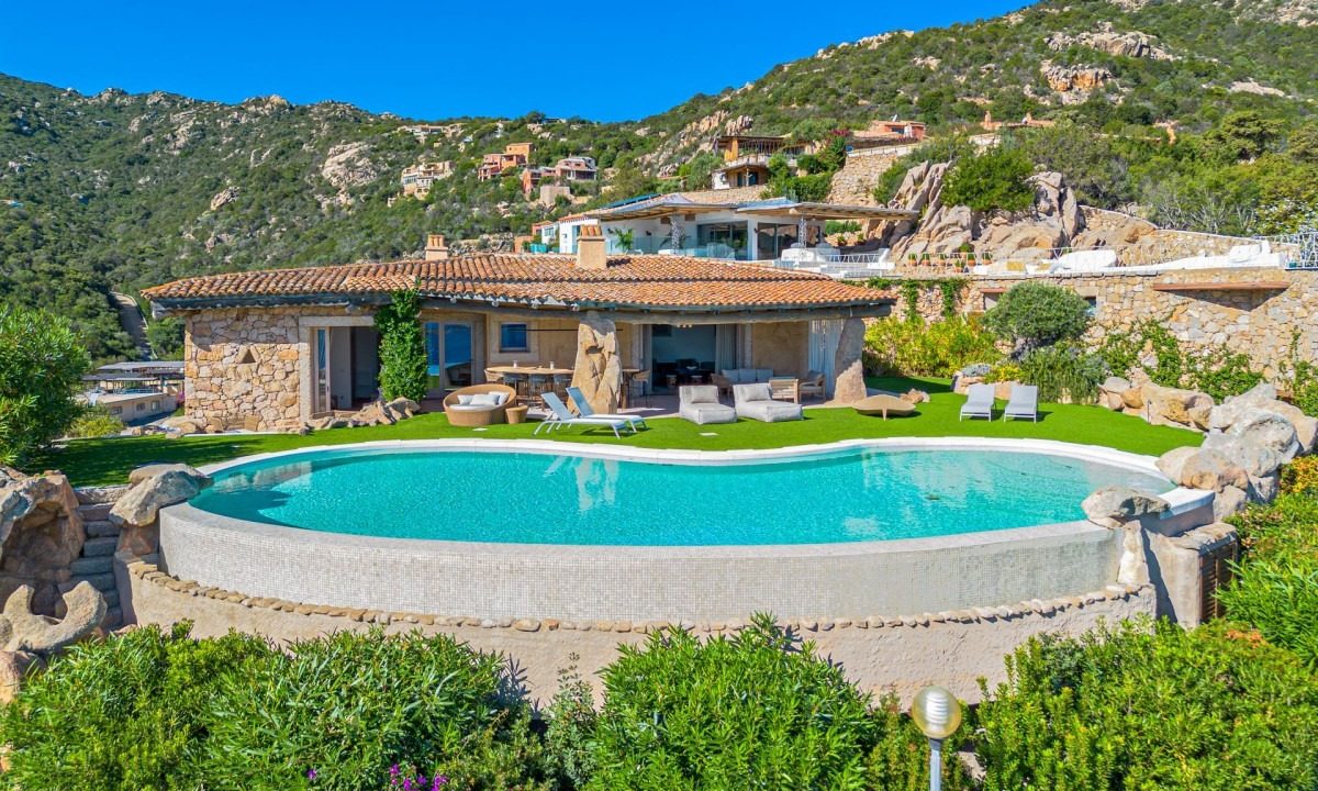 sardinia villa (1)