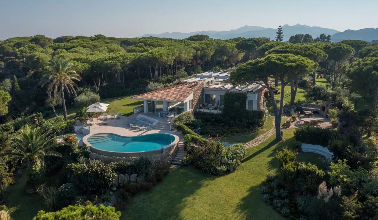 sardinia villa