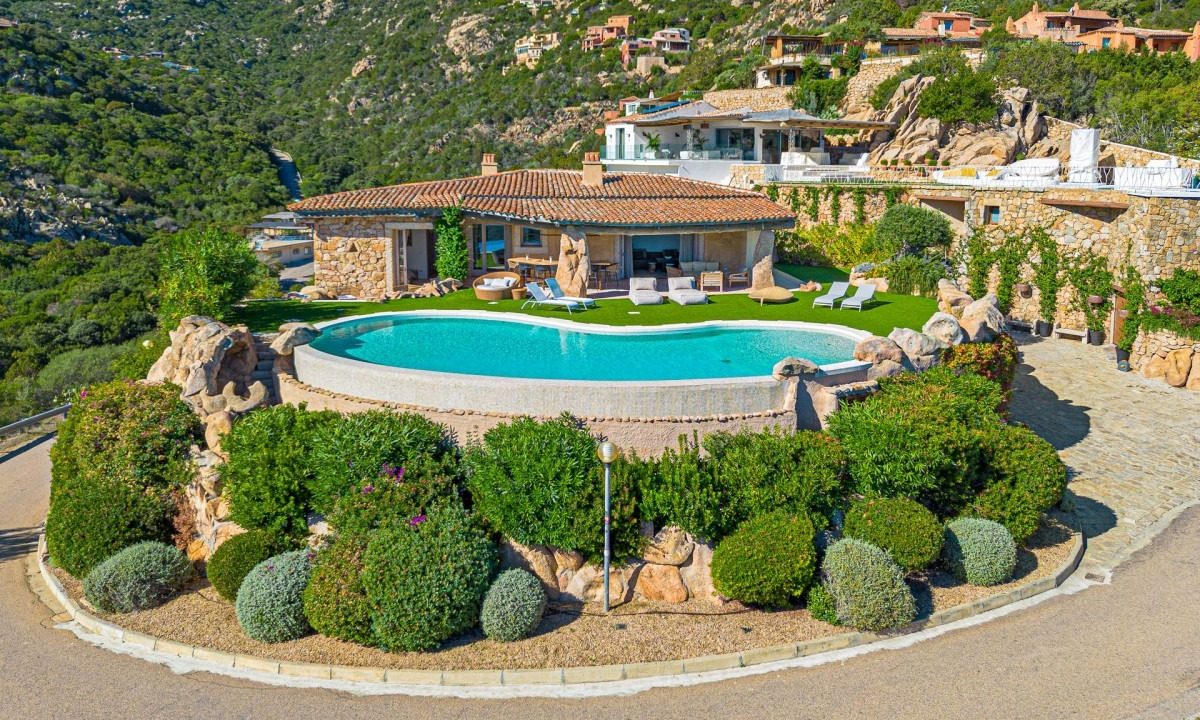 sardinia villa